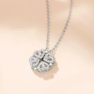 Silver heart-shaped party necklace for women - Crash A Party