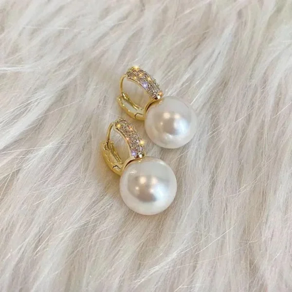 Luxury Gold Plated Pearl Drop Earrings with Crystals – Elegant & Chic Statement Jewelry